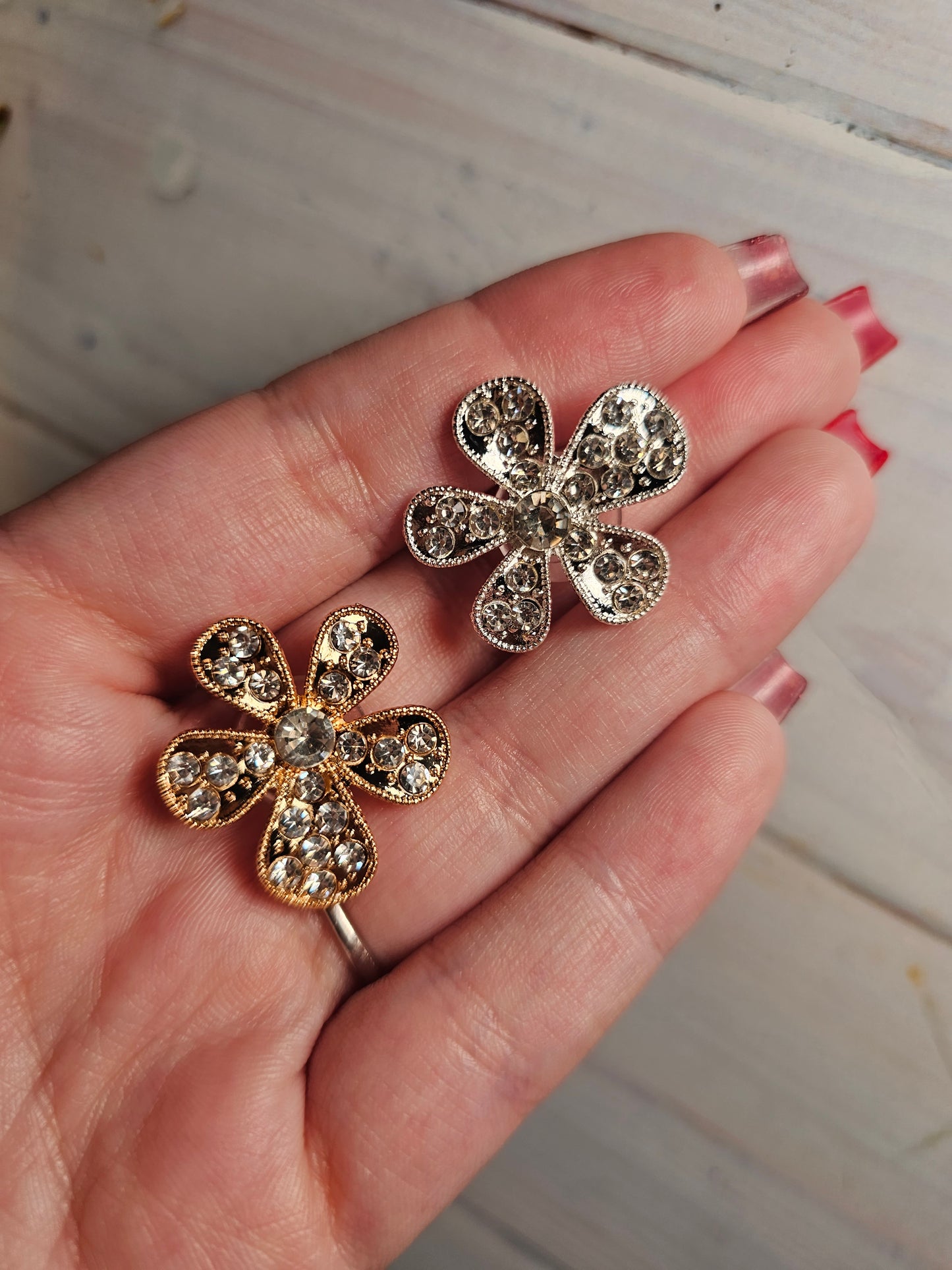 Metal bling shoe charms - new in