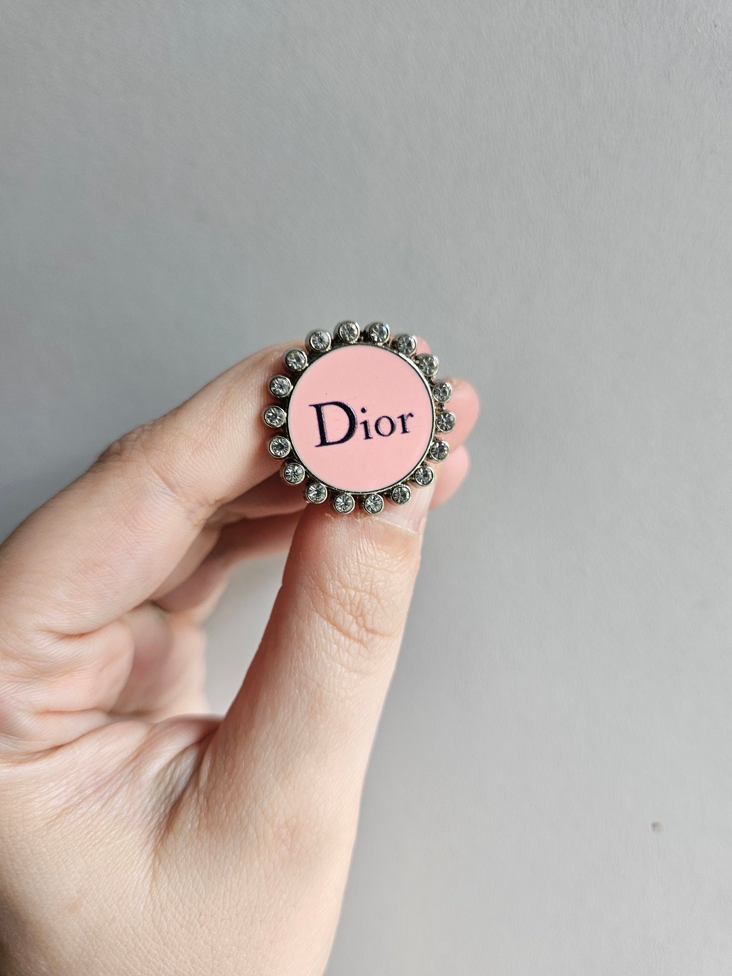 Pink circle metal bling shoe charms, gucci, LV, dior