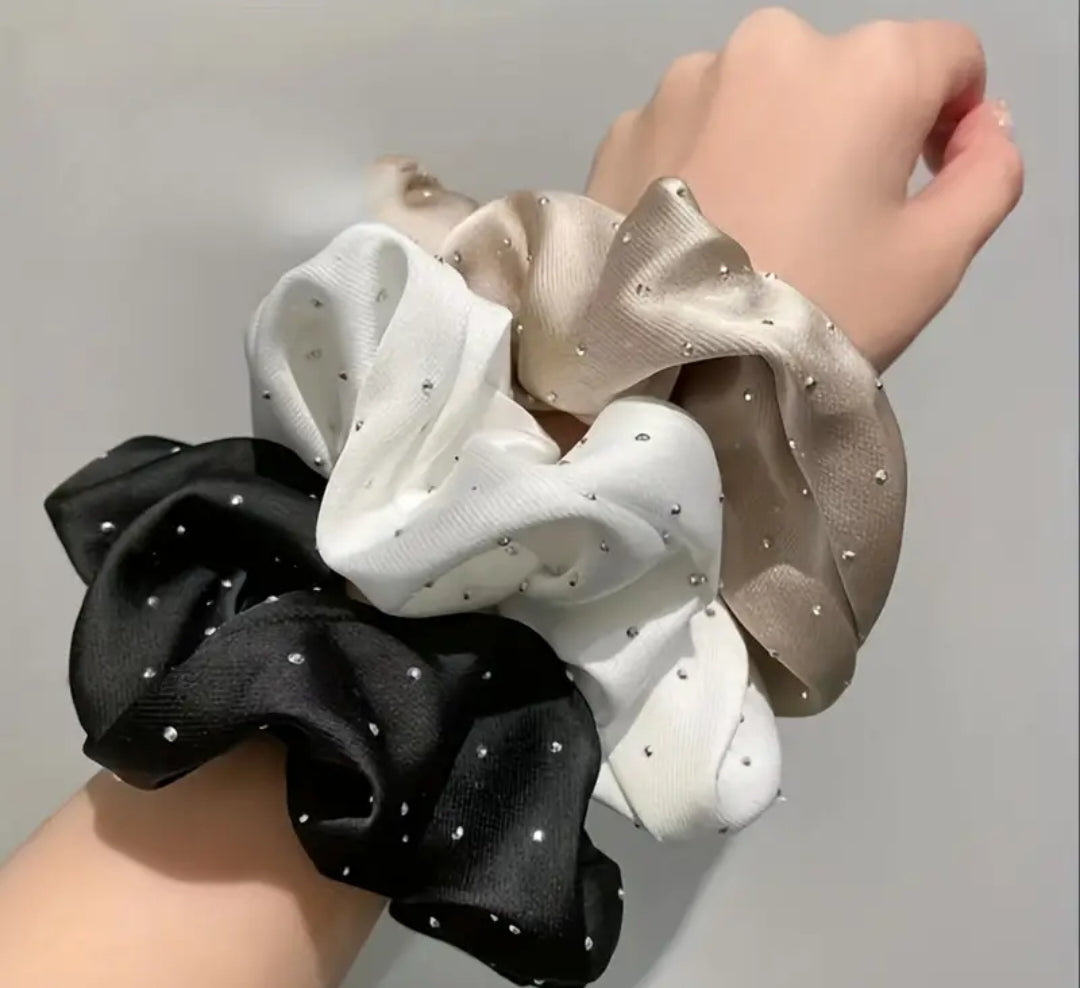 Diamanté satin hair scrunchies