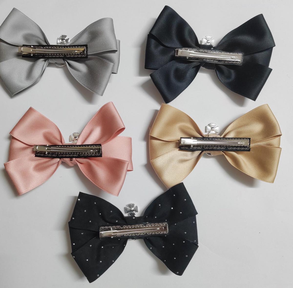 HAIR BOWS large Vivian bows