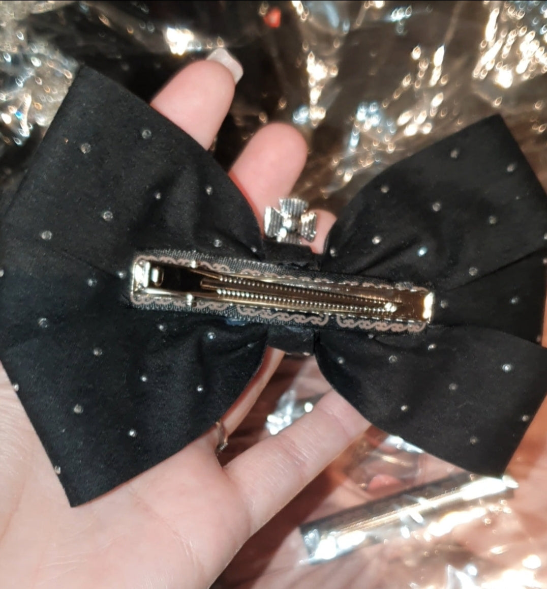 New HAIR BOWS large Vivian bows