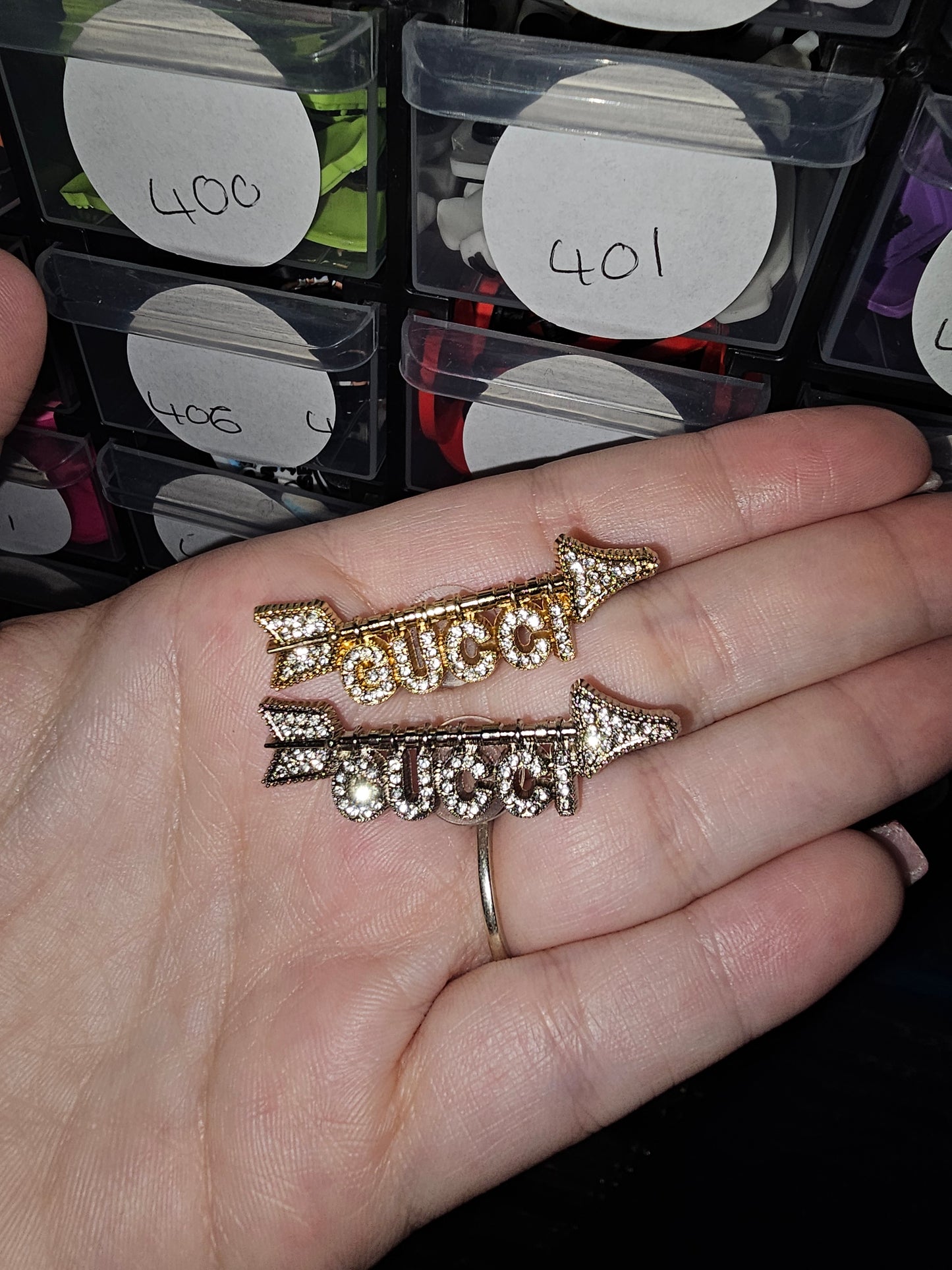 Gucci arrow blingy metal croc charms